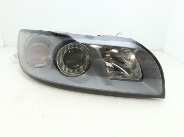 Reflektor prawy 31335222 VOLVO
