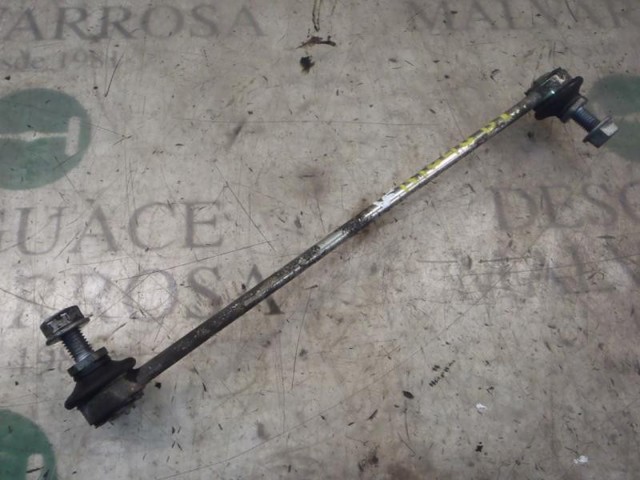 Łącznik stabilizatora przedniego 31356778831 BMW