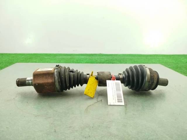 Półoś napędowa przednia lewa 31367531 VOLVO