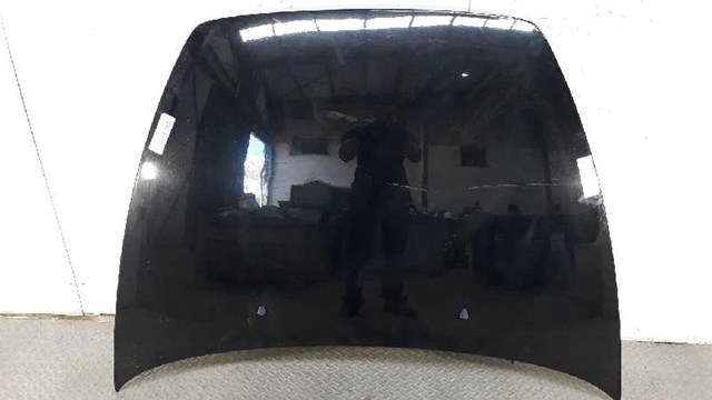 Maska silnika 31371415 VOLVO