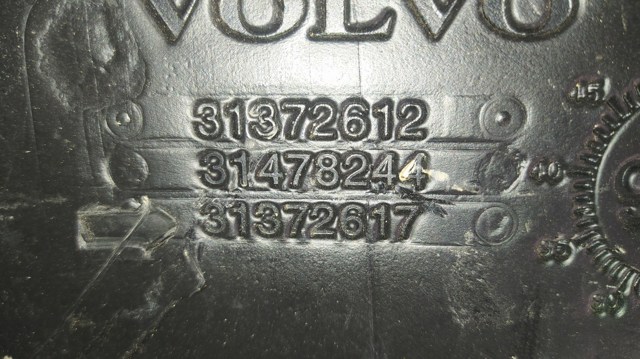 Zbiornik paliwa Volvo XC90 2 256