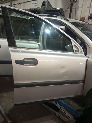 Drzwi przednie prawe 31385357 VOLVO