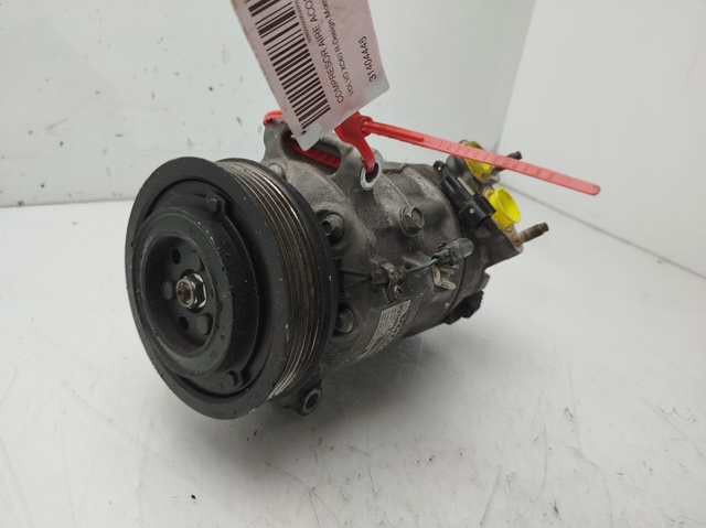 Sprężarka klimatyzacji 31404446 VOLVO