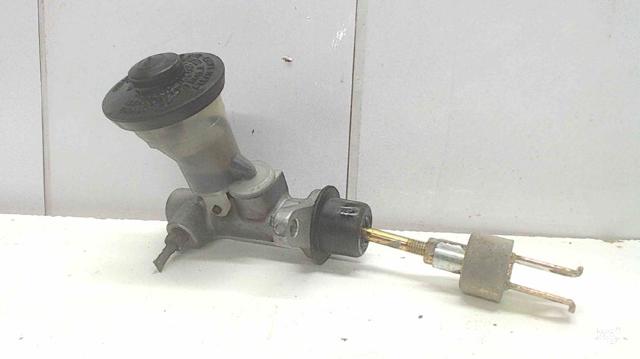 Cylinder sprzęgła główny Toyota 4 Runner N130