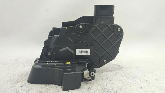 Zamek drzwi przednich prawych 31416682 VOLVO