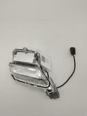 Lampa pozycyjna przednia lewa 31420393 VOLVO