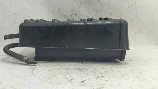 POCHŁANIACZ PAR PALIWA KIA Carnival 3 UVP