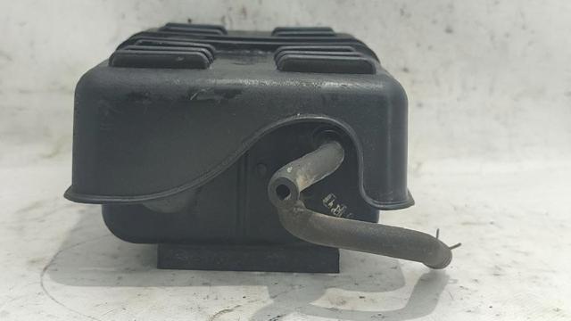 POCHŁANIACZ PAR PALIWA KIA Carnival 3 UVP