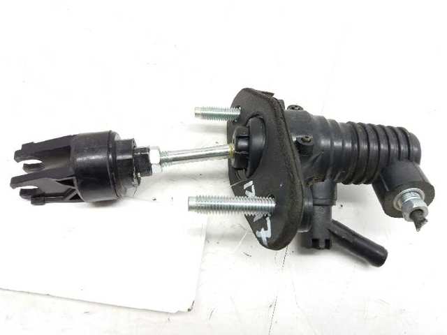 Cylinder sprzęgła główny 3142042070 TOYOTA