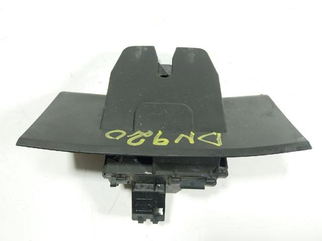Zamek klapy bagażnika (3/5 drzwi tylnych) 31440240 VOLVO