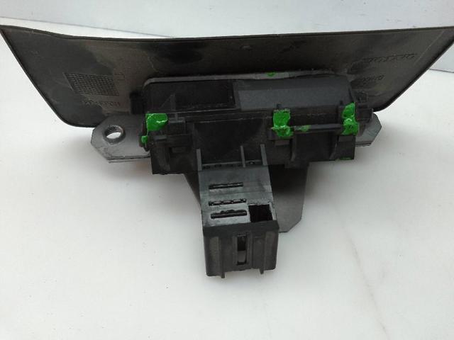 Zamek klapy bagażnika (3/5 drzwi tylnych) 31440240 VOLVO