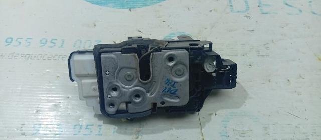 Zamek drzwi przednich lewych 31440389 VOLVO