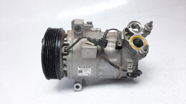 Sprężarka klimatyzacji 31449067 VOLVO