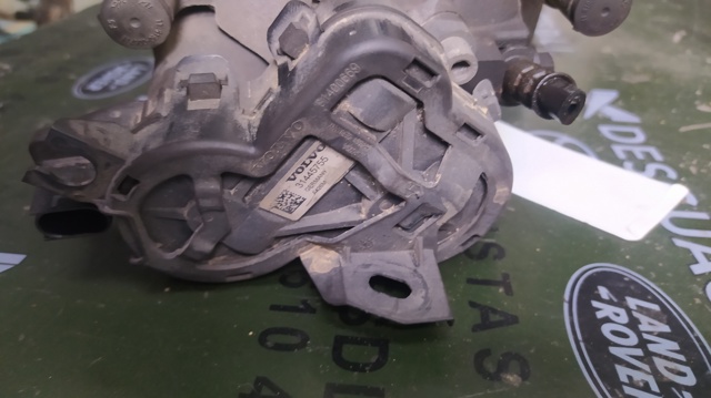 Zacisk hamulcowy tylny lewy Volvo XC90 2 256