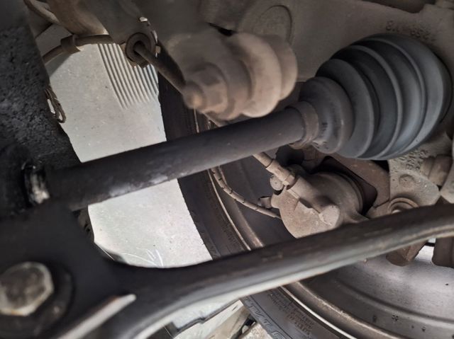 31603450565 BMW