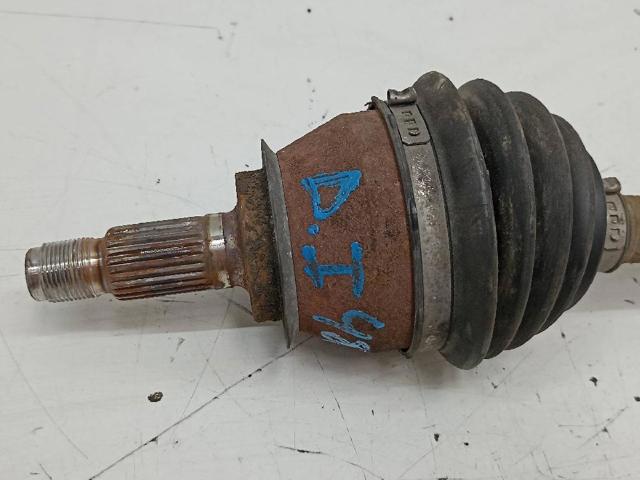 Półoś napędowa przednia lewa 31608605467 BMW
