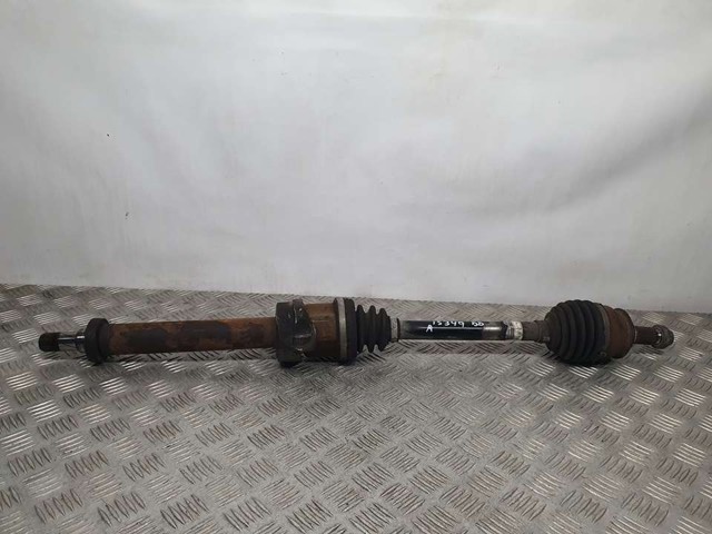 Półoś napędowa przednia prawa 31608605474 BMW