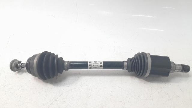 Półoś napędowa przednia prawa 31608643184 BMW