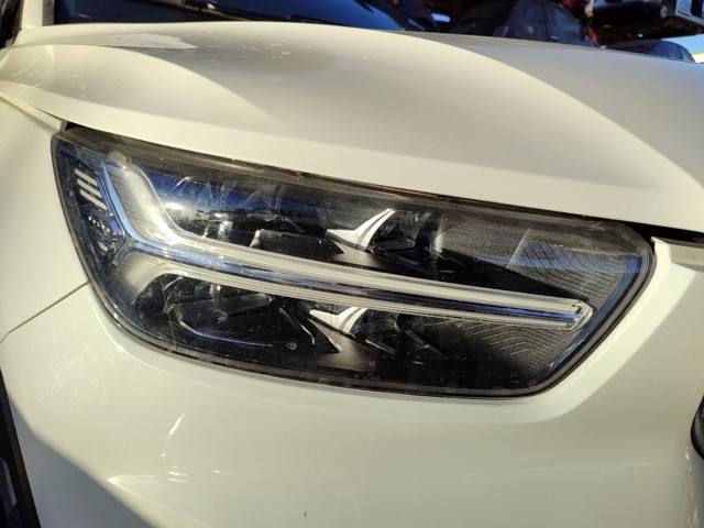 Reflektor prawy Volvo XC40 536