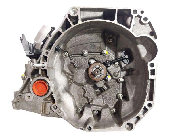 Mechaniczna skrzynia biegów w komplecie 320100735R RENAULT