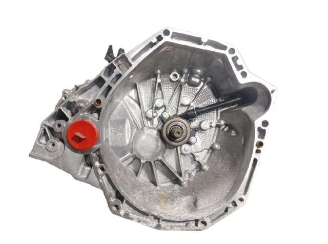 Mechaniczna skrzynia biegów w komplecie 320104EA0B NISSAN