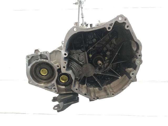 Mechaniczna skrzynia biegów w komplecie do Nissan Qashqai J10