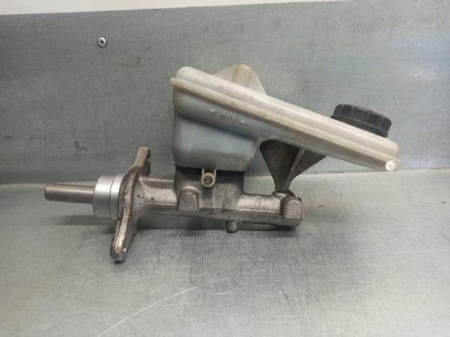 Cylinder hamulcowy Opel Vivaro