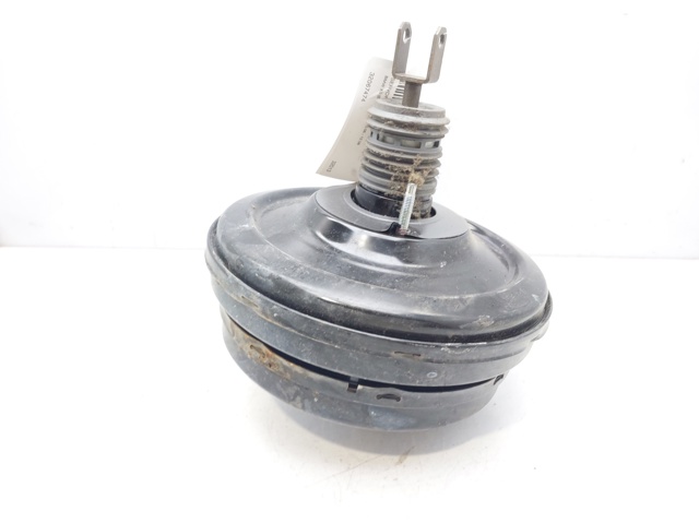 Wzmacniacz próżniowy hamulców 32067474 BMW