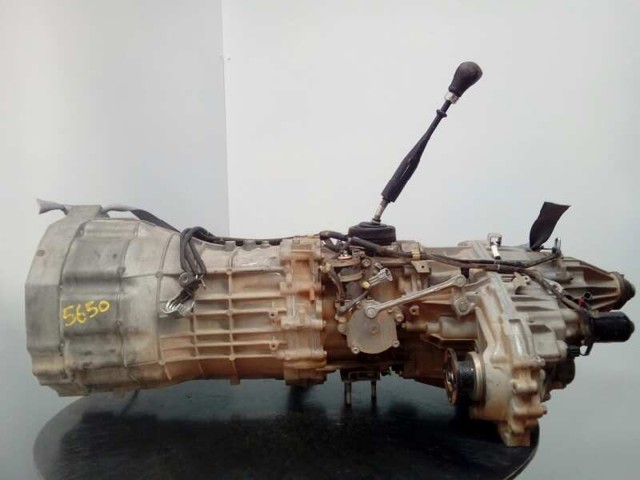 Mechaniczna skrzynia biegów w komplecie 32101CD340 NISSAN