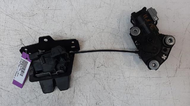 Zamek klapy bagażnika (3/5 drzwi tylnych) 32149889 VOLVO