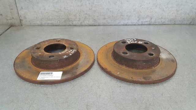 Tarcza hamulcowa przednia 321615301 VAG