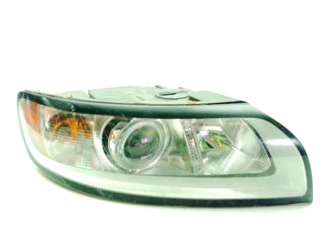 Reflektor prawy 32206142 VOLVO