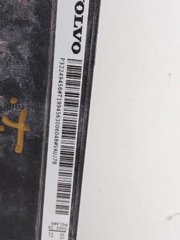 Chłodnica silnika Volvo XC40 536