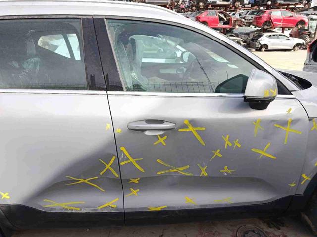 Kupić Drzwi przednie prawe Volvo XC40 536 w dobrej cenie