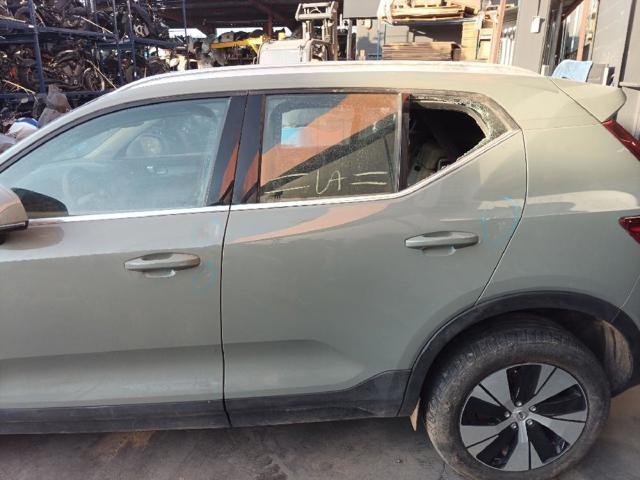 Drzwi tylne lewe Volvo XC40 536