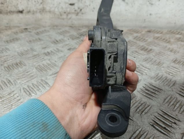 Pedał przyspieszenia (gazu) 327003XXX HYUNDAI