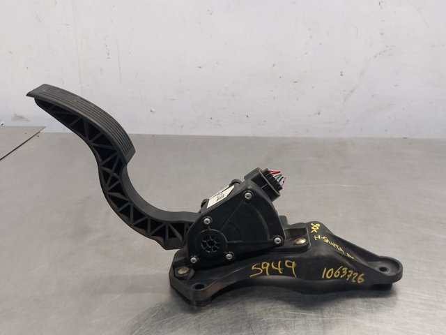 327262B100 Hyundai/Kia