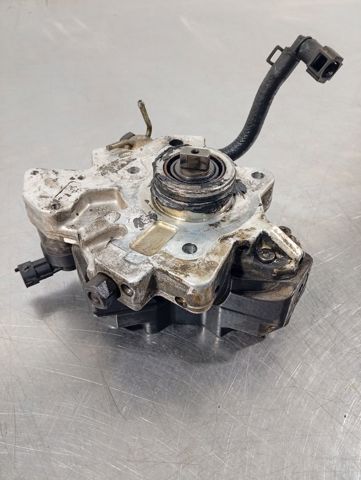 Pompa wtryskowa wysokiego ciśnienia 3310027400 HYUNDAI