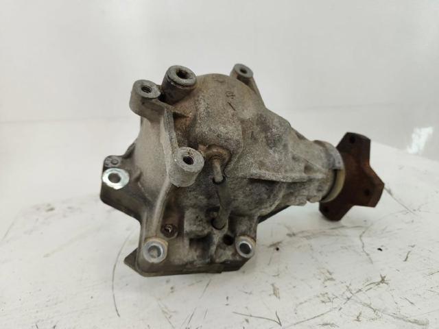 Skrzynia rozdzielcza Nissan X-Trail T31