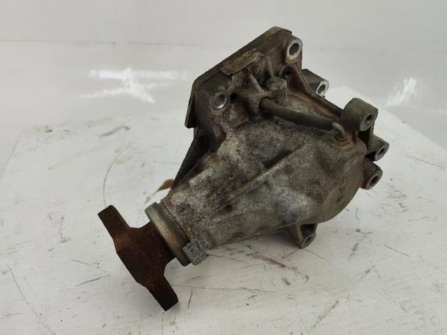 Skrzynia rozdzielcza Nissan X-Trail T31