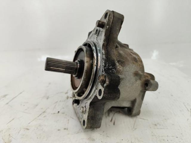 Skrzynia rozdzielcza Nissan X-Trail T31