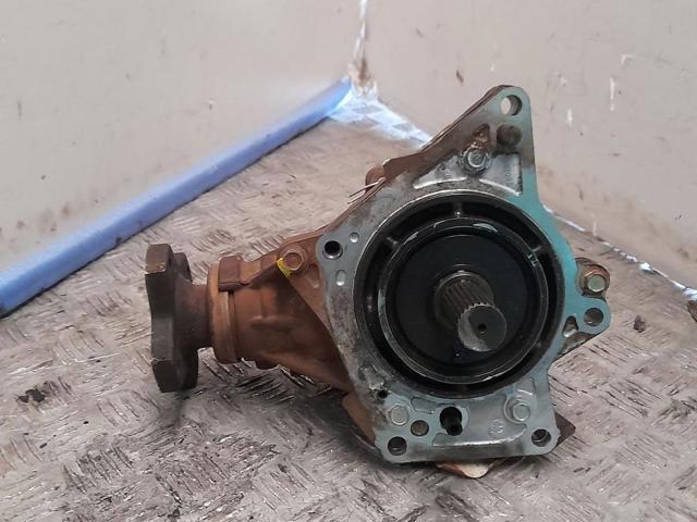 Skrzynia rozdzielcza Nissan X-Trail T31