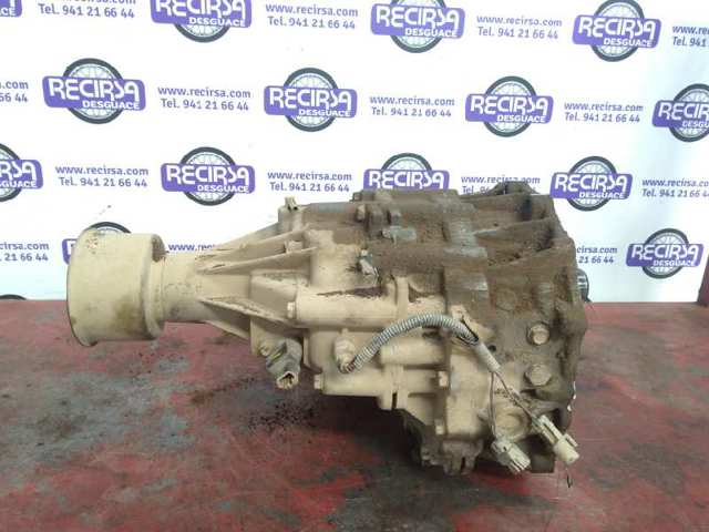 Mechaniczna skrzynia biegów w komplecie 33103G2340 NISSAN