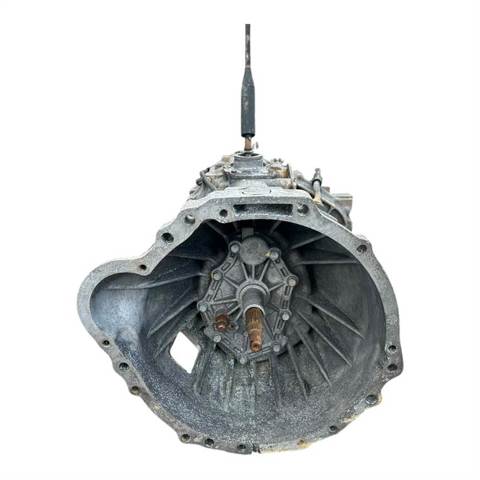 Mechaniczna skrzynia biegów w komplecie 33103G2340 NISSAN