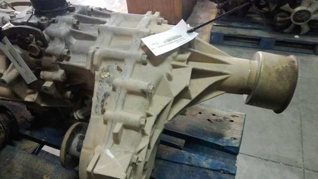 Mechaniczna skrzynia biegów w komplecie 33103G2340 NISSAN