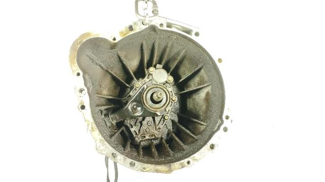 Mechaniczna skrzynia biegów w komplecie 33103G2340 NISSAN