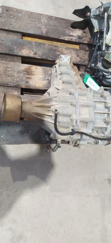 Mechaniczna skrzynia biegów w komplecie 33103G2340 NISSAN