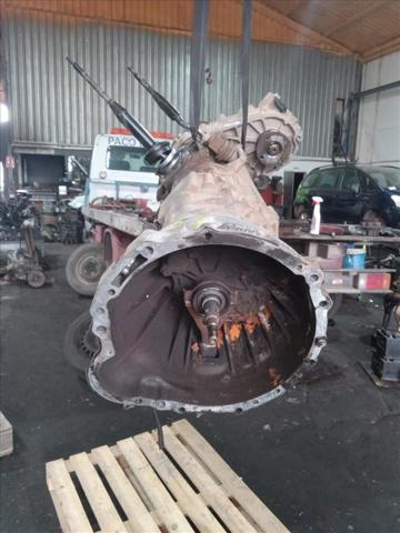 Mechaniczna skrzynia biegów w komplecie 33103G2340 FORD