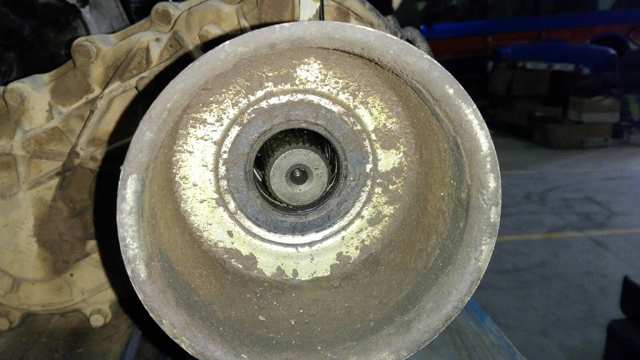 Mechaniczna skrzynia biegów w komplecie 33103G2340 FORD