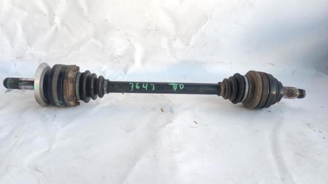 Półoś tylna 33207500916 BMW